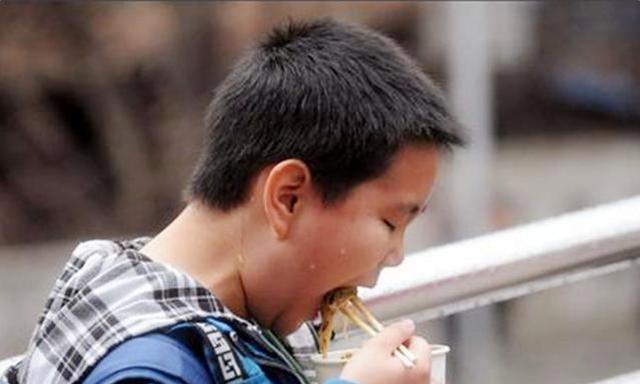 原则|专家：早餐不光不能喝粥，想让娃长高个，坚持“三不原则”很关键