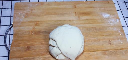 进行|早餐发面“葱花饼”做法,我家隔三差五就做,出锅都不够吃