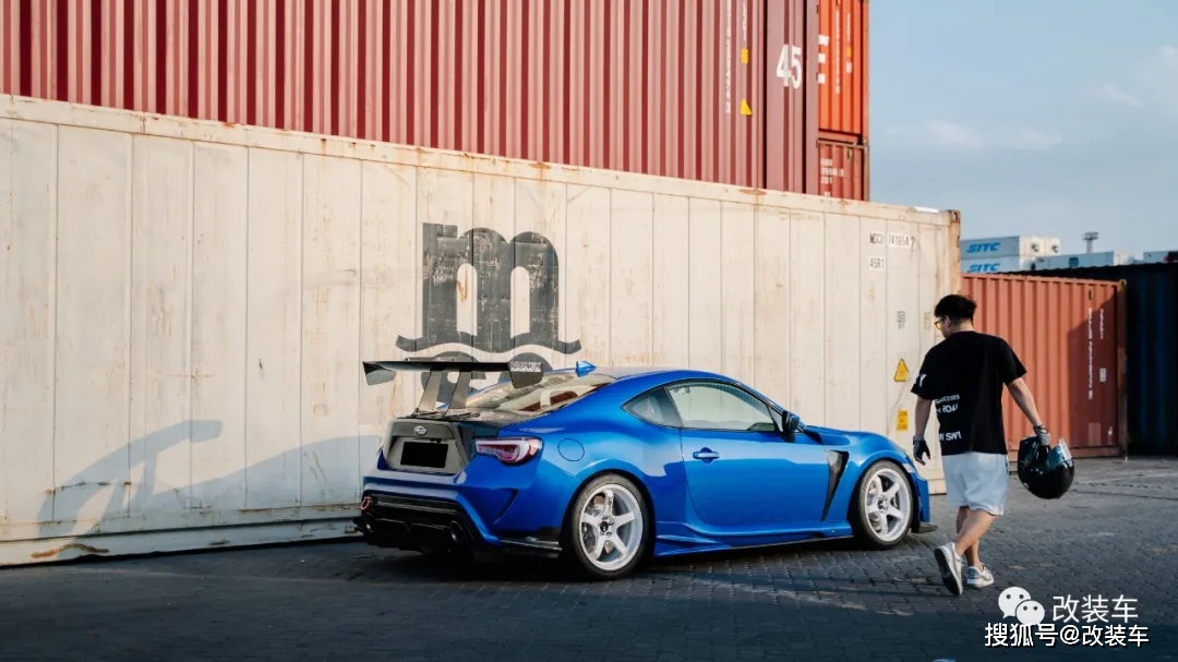 改装清单远超18cm的斯巴鲁brz 试遍ohlins Aragosta和kw避震 强仔