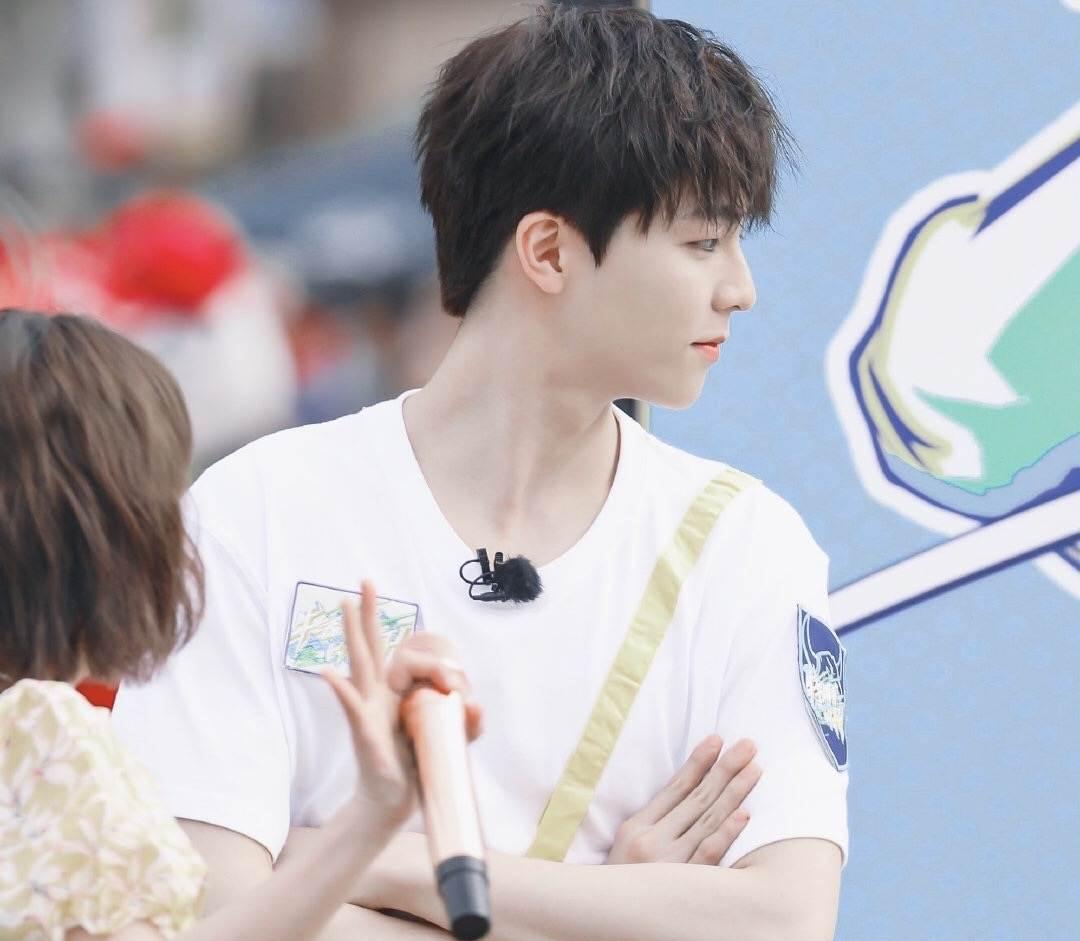 偶像|元气爱豆陈立农：加盟爆款综艺，他到底是怎样的20岁少年？