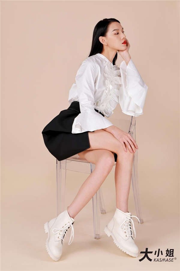 大小姐|百万白领大脚女性的选择,Kasmase大小姐引领大码女鞋都市轻时尚风