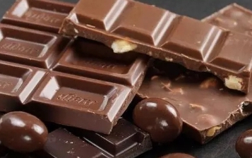 生活|这5种零食，戒掉一种给你10万，看你能拿到多少钱？网友：倒找钱