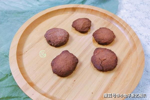 做法|巧克力中加一碗面粉,没想到那么好吃,吃一次就念念不忘