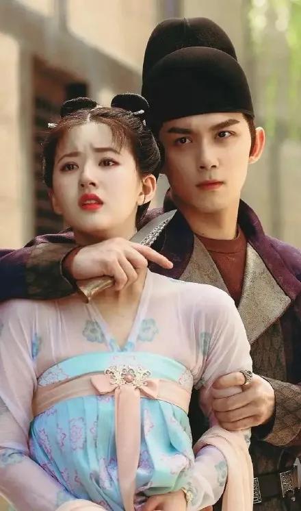 费振翔|赵露思待遇升级！《星汉灿烂》班底强大，有作品就是有底气