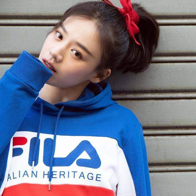 发型|女人扎马尾有讲究，这4个“误区”尽量要避开，显脸大还容易掉发