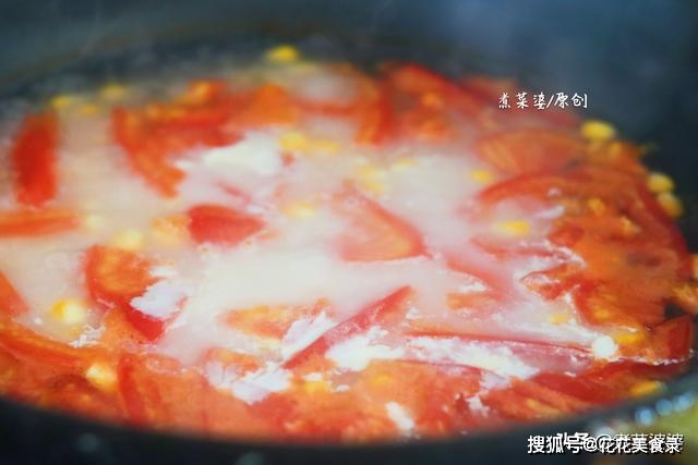 香菜|立秋后，女人常吃这“天然护肤品”，睡得香气色好，皮肤白一度