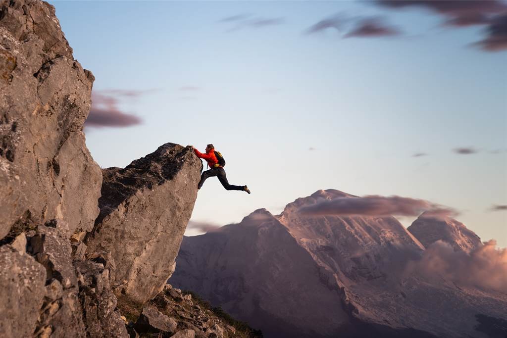 拥有超乎常人的意志力,3星座把吃苦当吃补