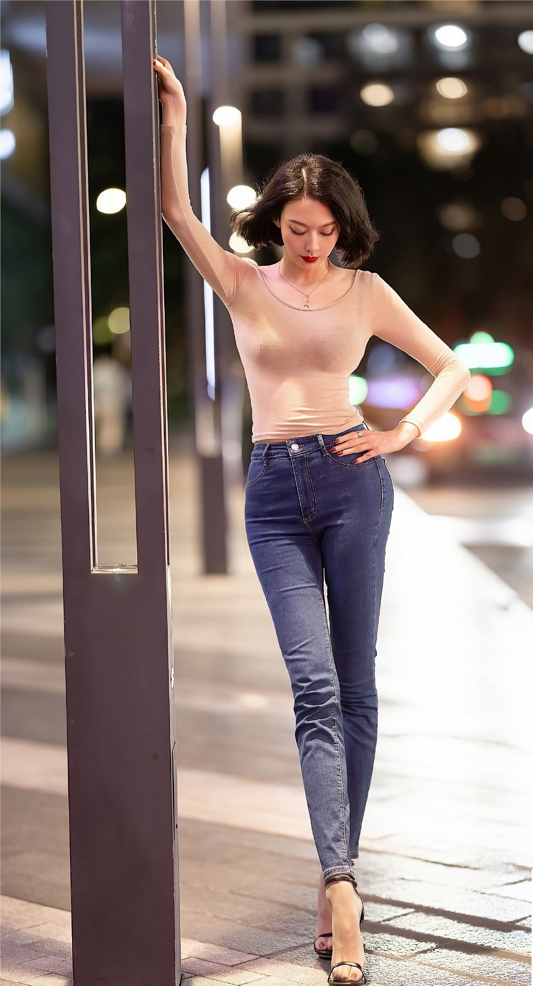 时尚内搭上衣通勤 bd3b2f9f8c8b4a829508e44d2a2863a2.jpeg