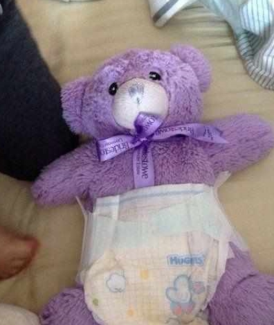 垃圾|搞笑gif图片笑话段子：阿姨，你先去洗洗脸我再亲你