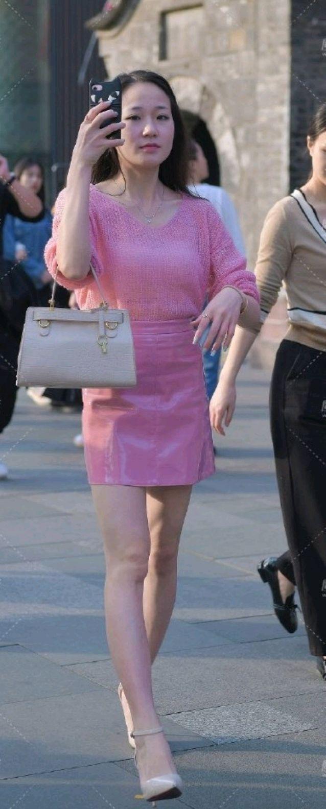 设计|穿着柔软有质感的连衣裙，轻松优雅舒适，令人难忘