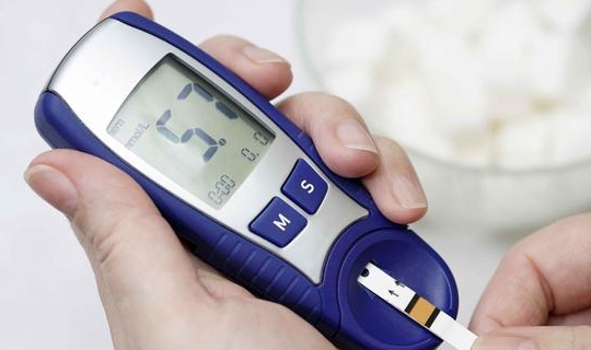 症状|糖尿病病变前有5个表现，若超过三个以上，提示并发症在不断进展