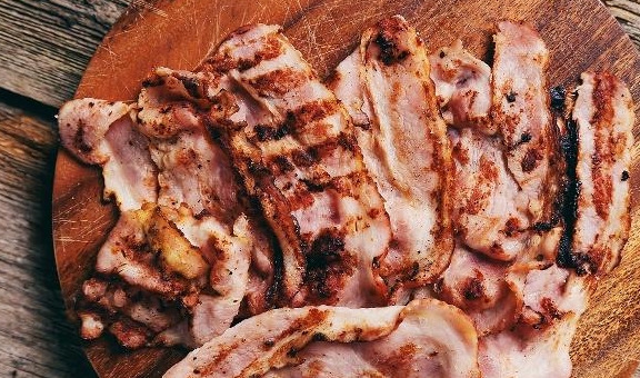 肾脏|不想被肾结石“缠上”?碰到这3种食物,再爱吃也要适量