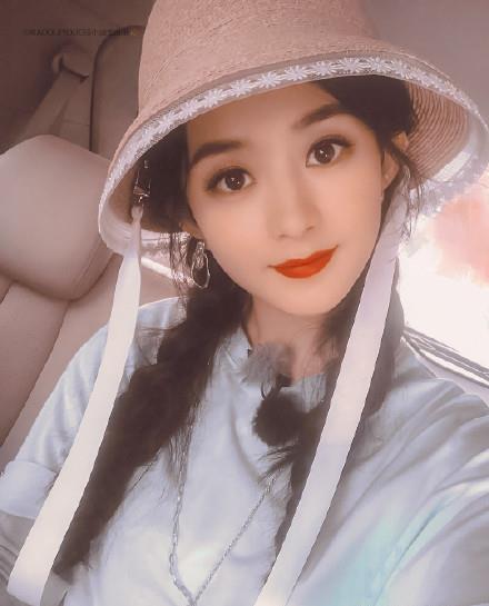 女明星|扎麻花辫不土的女明星，只服这10位，时髦不说还少女感十足