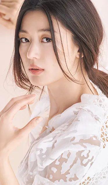 发型|2021人类高质量变美公式:放弃做人,跟动物学化妆?