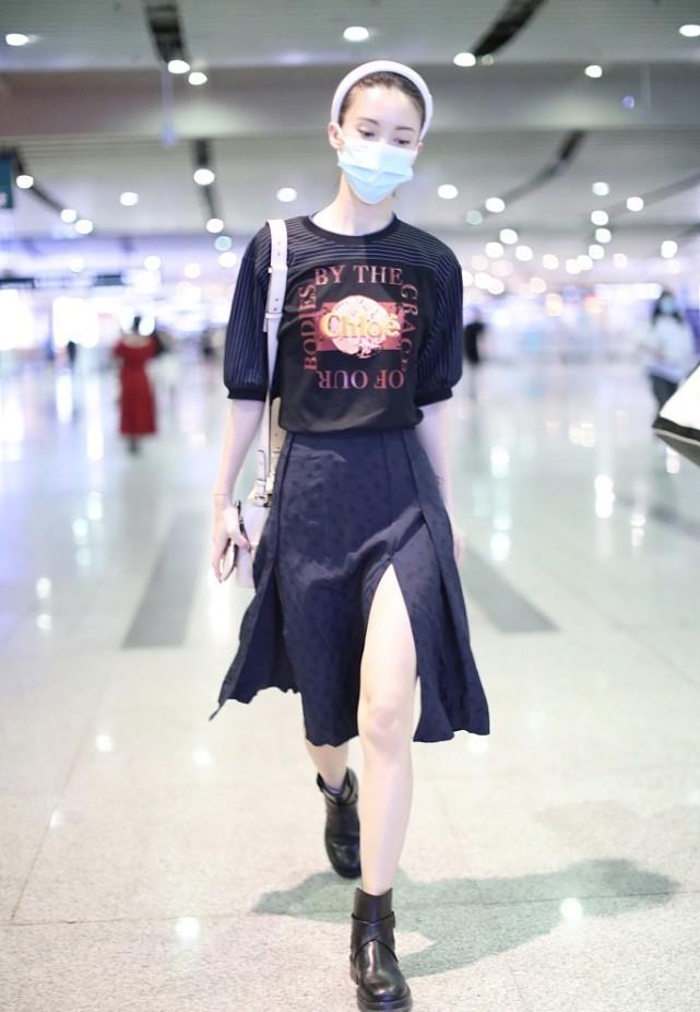 设计|穿开叉裙显高又显瘦,小个子人群就靠它了