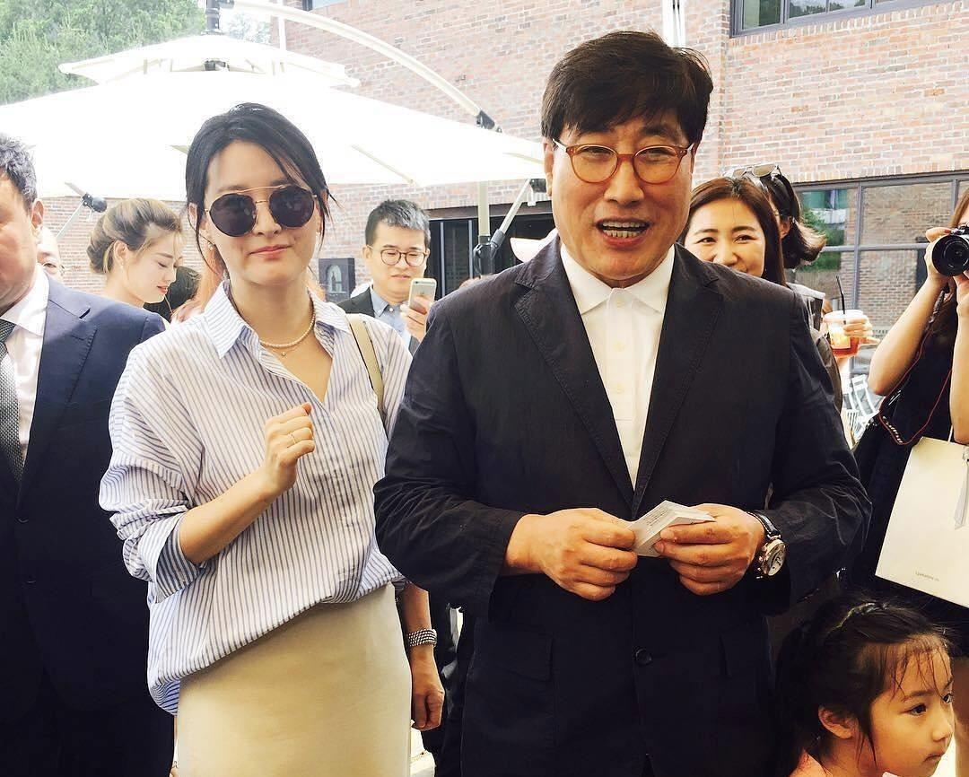 女神|李英爱自然老的样子真美好，虽然打扮得有些朴素，但气质是真的好