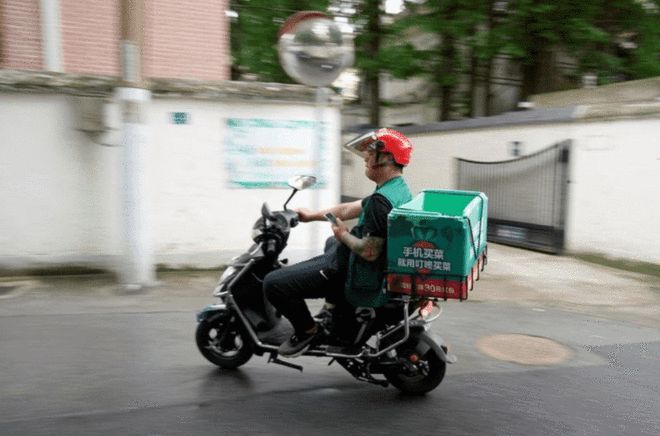 上海浦东新区|叮咚买菜尝试早餐店，此前累计亏损超过60亿元