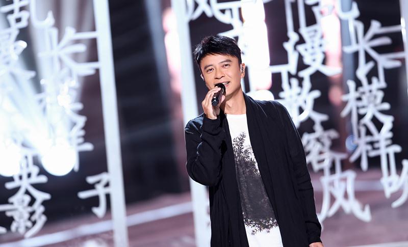 李荣浩|《好声音2021》导师首秀，那英一招鲜吃遍天，李克勤普通话很吃亏