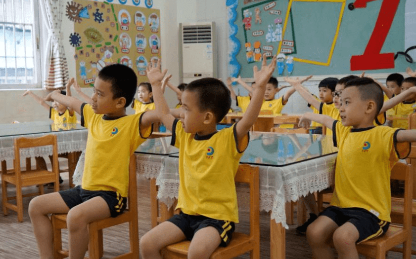 招聘|私立幼儿园问题频出，关停呼声高涨，学前教育能纳入义务教育吗