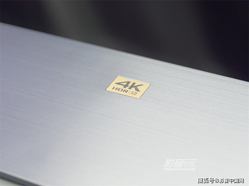 方面|BenQ i985L：迈进另一个阶段的三色激光强作