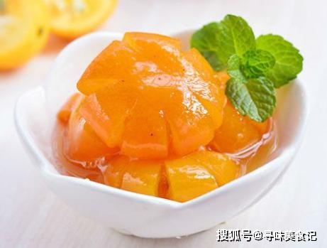 上市|十月份，金桔正火热上市，隔三差五吃一点，止咳化痰比吃药还好