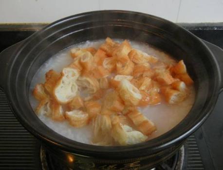 做法|春末夏初，给家人喝这粥，鲜香味美，助消化促吸收，小孩要常喝