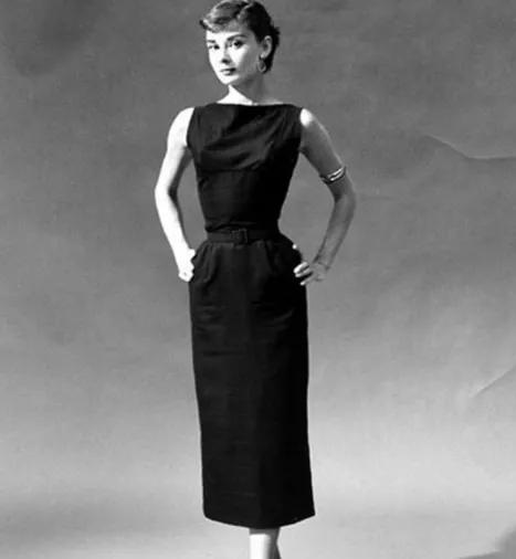 夏天|这两件“一衣多穿”单品，省事又时尚，简约而气质！