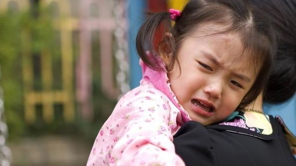 家长|从小不让吃零食的孩子,长大后多半逃不过2种结局,值得家长反思