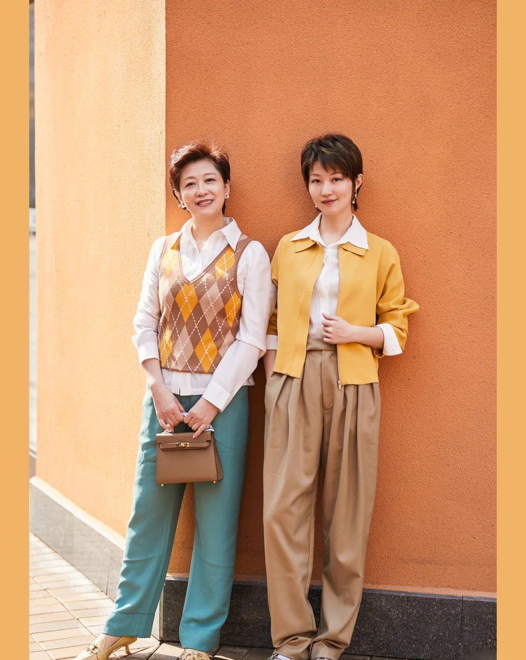 材质|女人过了60岁，少穿露腿装，阔腿裤+平底鞋，优雅时髦才更好看