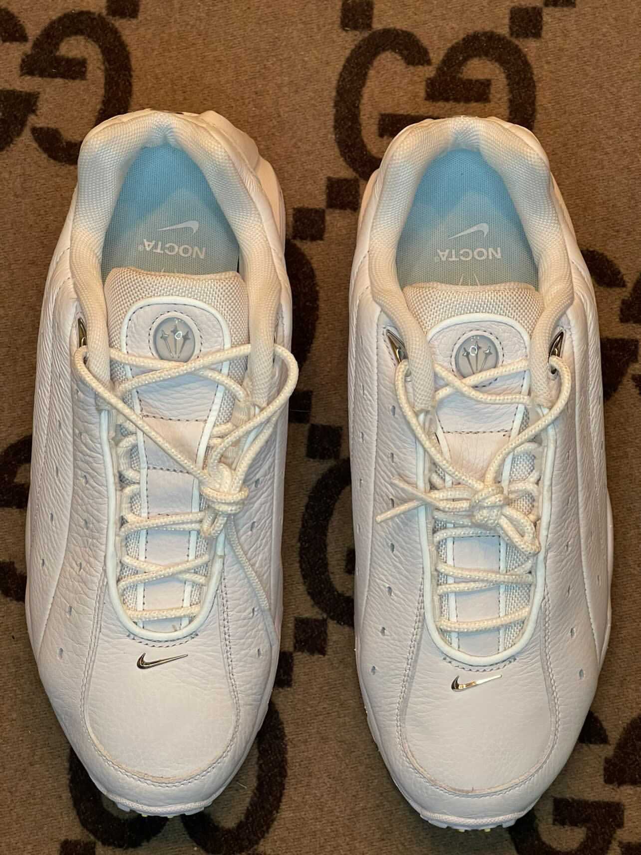 消息资讯|Drake x Nike 神秘新鞋终于曝光！复古小白鞋你喜欢吗？
