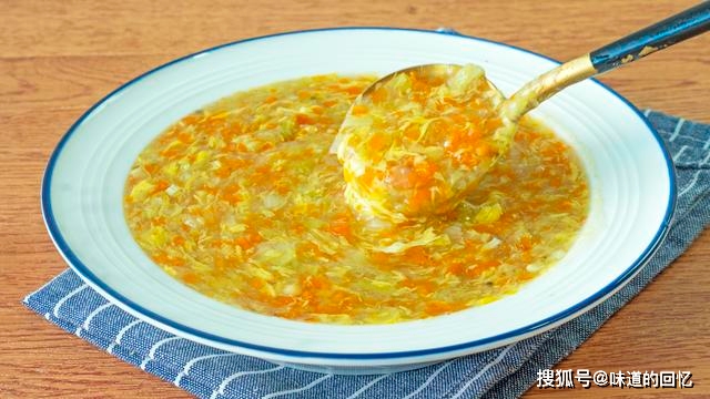 葱花|10分钟做好这碗汤,早餐吃不长胖还营养,孕妇小孩都能吃
