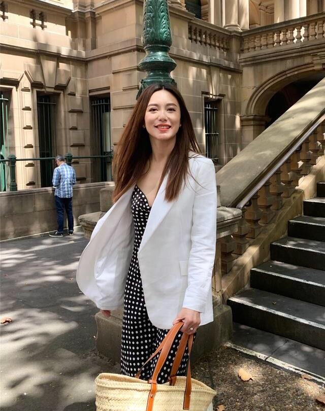 感觉|春末夏初，，这样穿更出彩！
