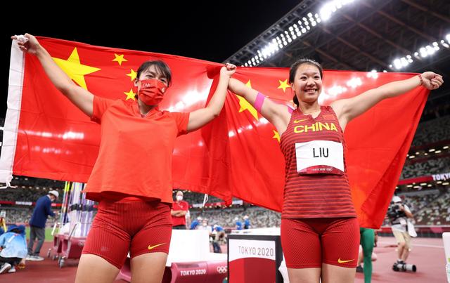 父親|鞏立姣成田徑隊寵兒！劉詩穎奪冠前坐她床，蘇炳添想借她金牌拍照