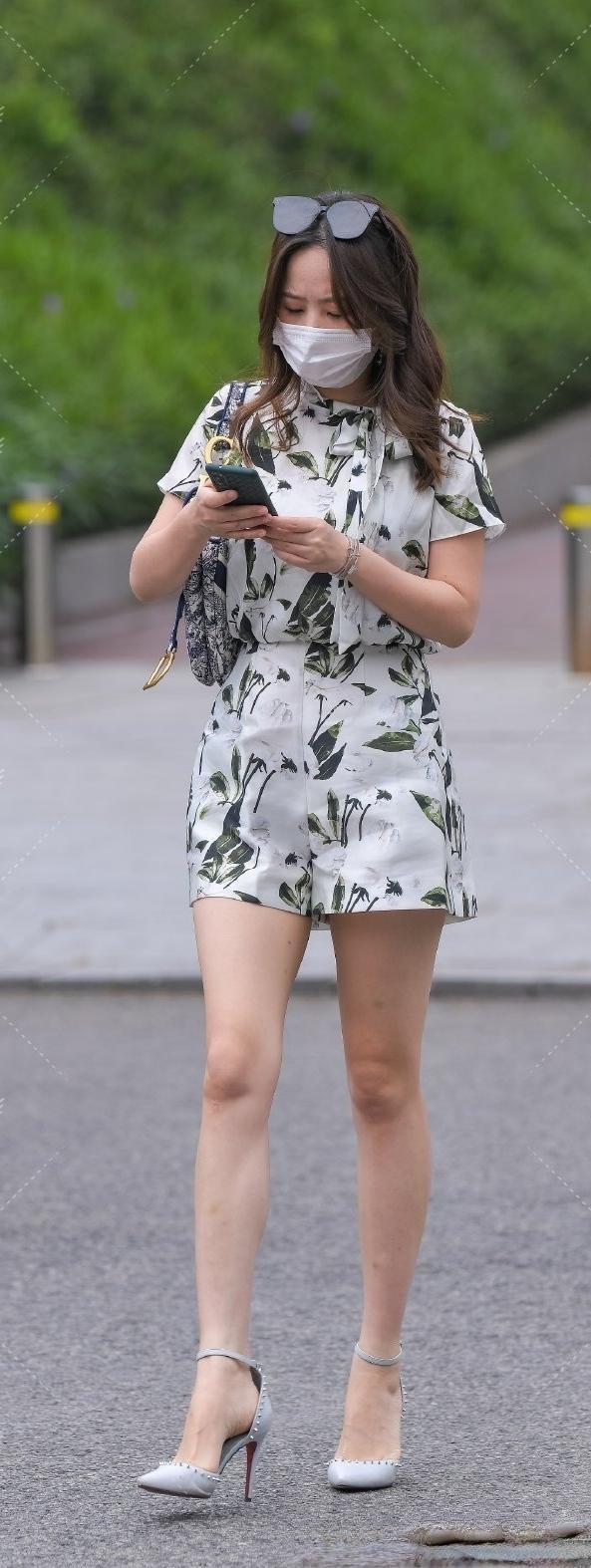 英气|明艳耀眼的服饰优雅高级，彰显英气、清新、时尚