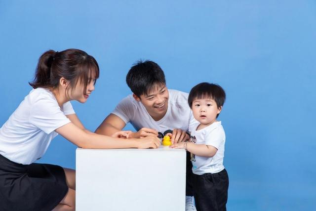 林艳芳|苏炳添妻子颜值原来这么高,就算素颜也很美,两人的合照温馨甜蜜
