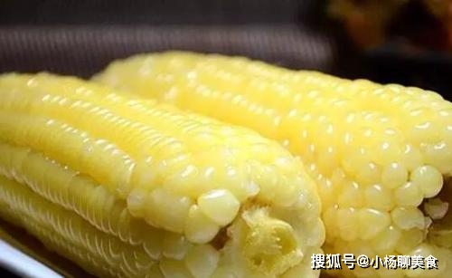 素食|玉米要怎么煮才好吃？大厨教你这3招，保证玉米软糯又香甜！