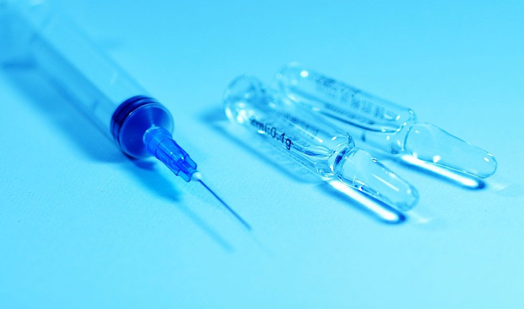 蚊虫|饭桌上看到乙肝病人要躲得远远的？关于乙肝的4个常识，请你谨记