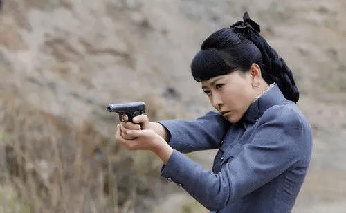 无敌|时隔13年,《丑女无敌》主角都已淡退娱乐圈,男配却“红得发紫”