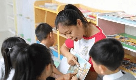 班型|幼儿园放学时间延长到六点,解决家长的大难题,但新问题层出不穷