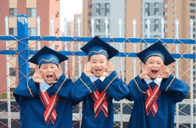 家长|9月份出生的男孩，晚上学一年优势更明显，父母不用“拔苗助长”