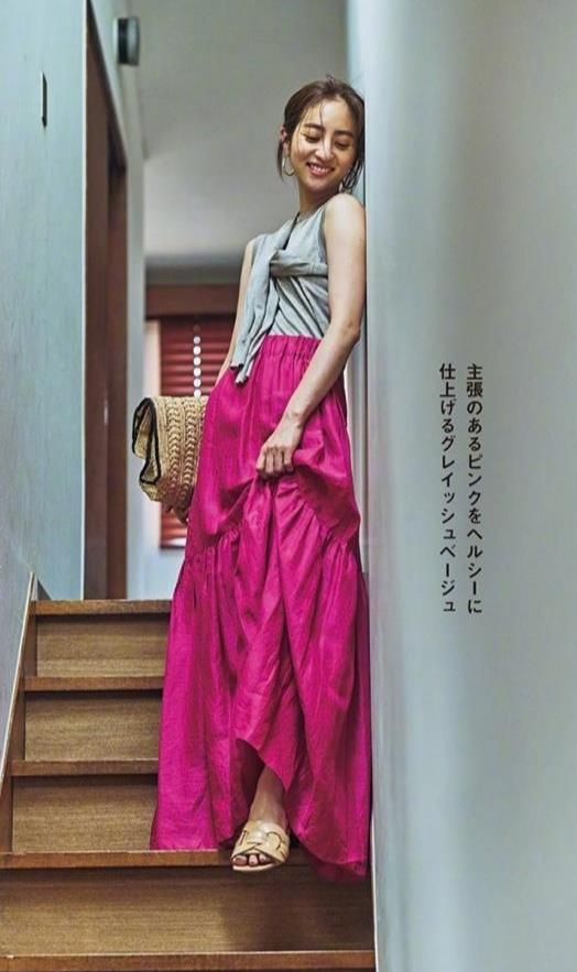 颜色|最适合夏季的色系！学会这几款时尚的配色方案，时髦高级又有品位