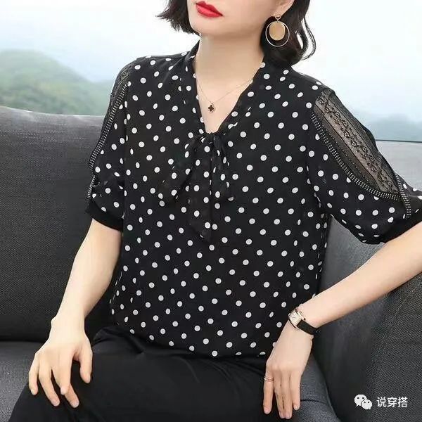 爱美|42-65岁妈妈别穿太老，“芙蕖嫩红衫”，优雅还显嫩