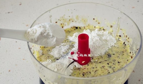 易熟|快手早餐蛋饼2款，菜多易熟，又软又嫩，可口滋润防秋燥
