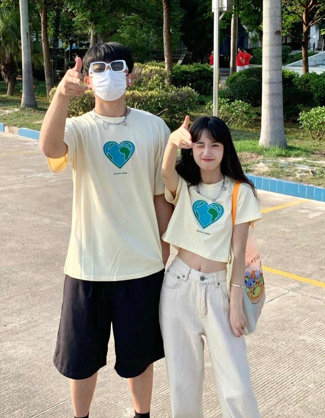 女生|情侣520约会高甜穿搭，酷girl也能变淑女，清新时尚满满的少年感