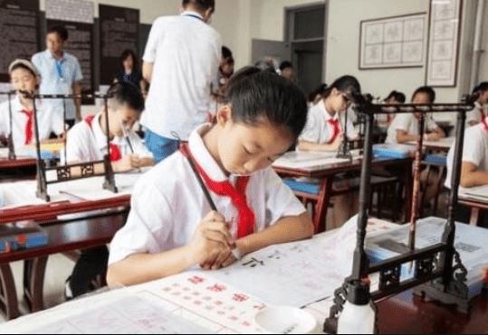 隐患|幼儿园“超前教育”拔苗助长成隐患，二年级开始爆发，家长别不信