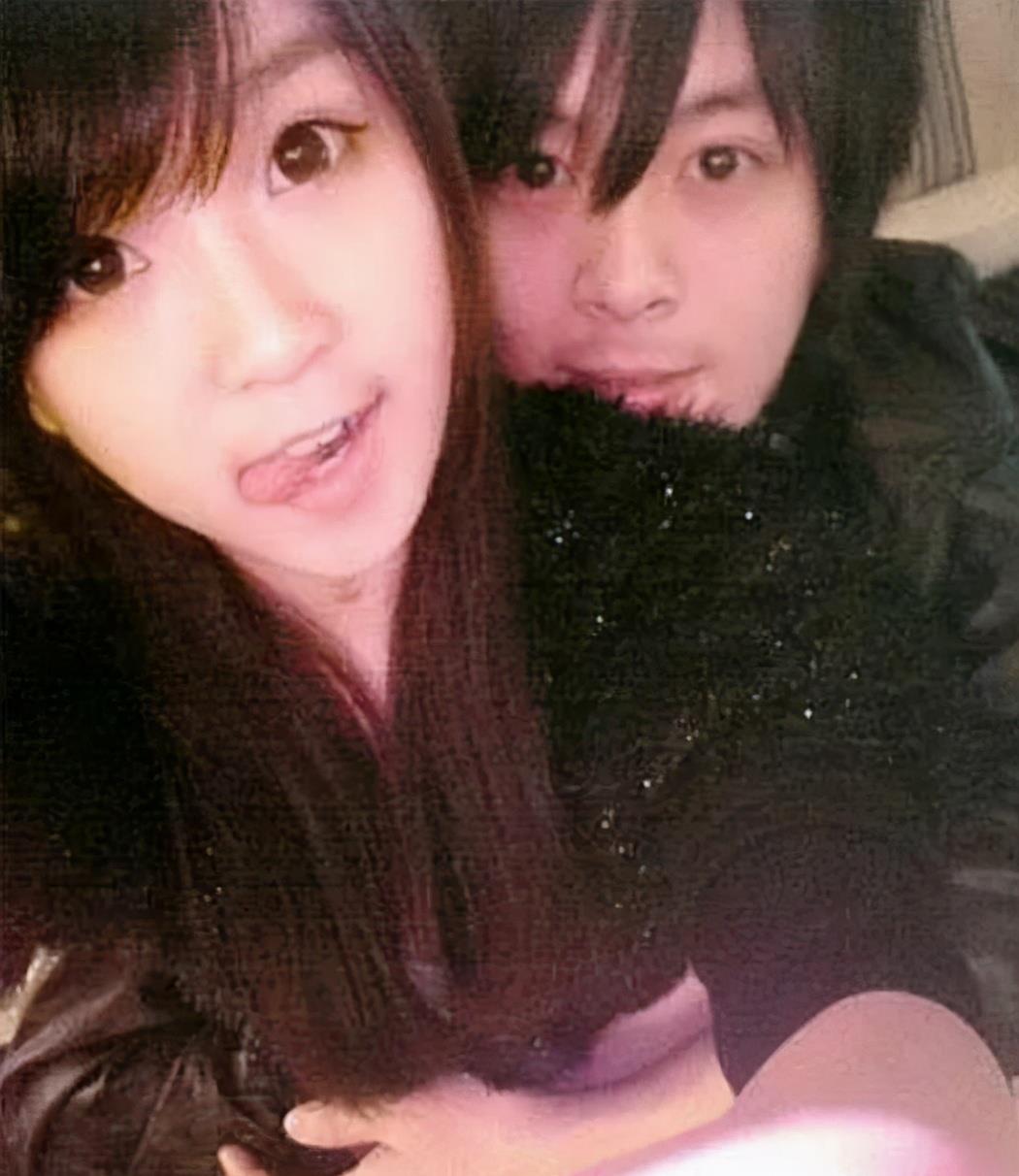 因为|这个没滤镜就很路人的小花到底啥来头？演了近十个女主还没水花