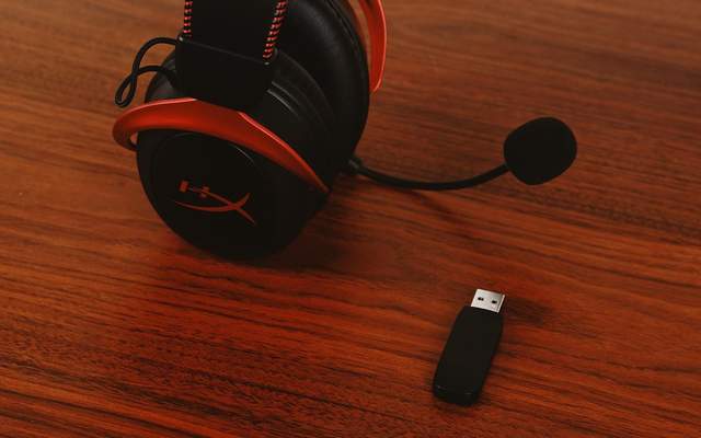 海绵|HyperX Cloud II 无线耳机评测：突破“线”制