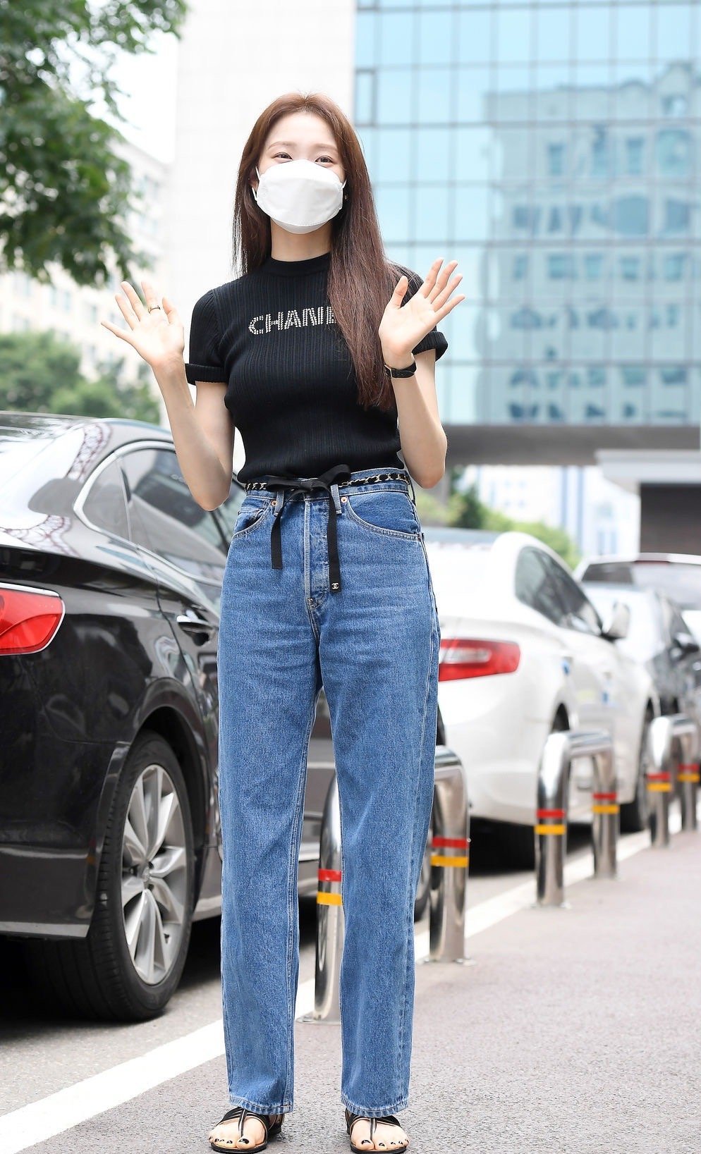 娜比|清纯甜姐蒋梦婕穿紧身透视裙撞衫Jennie，这样的她更有韵味了!