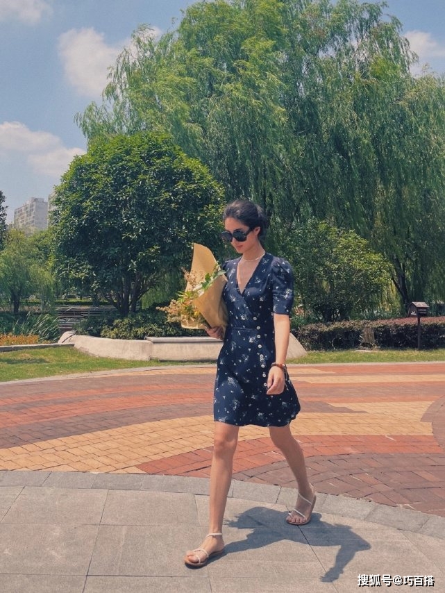 身材|真是爱了杨采钰的穿搭！近期私服成了人们的穿衣榜样，早秋就看她