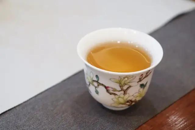 人体|茶情丨夏天喝茶指南，请收好